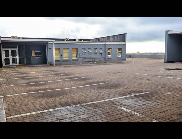 5,176M² BUILDING FOR SALE IN SYDENHAM